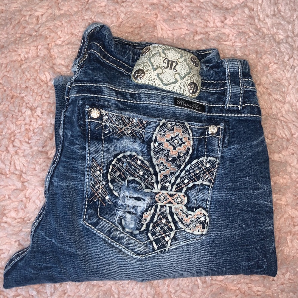 Miss Me Easy Crop Jeans